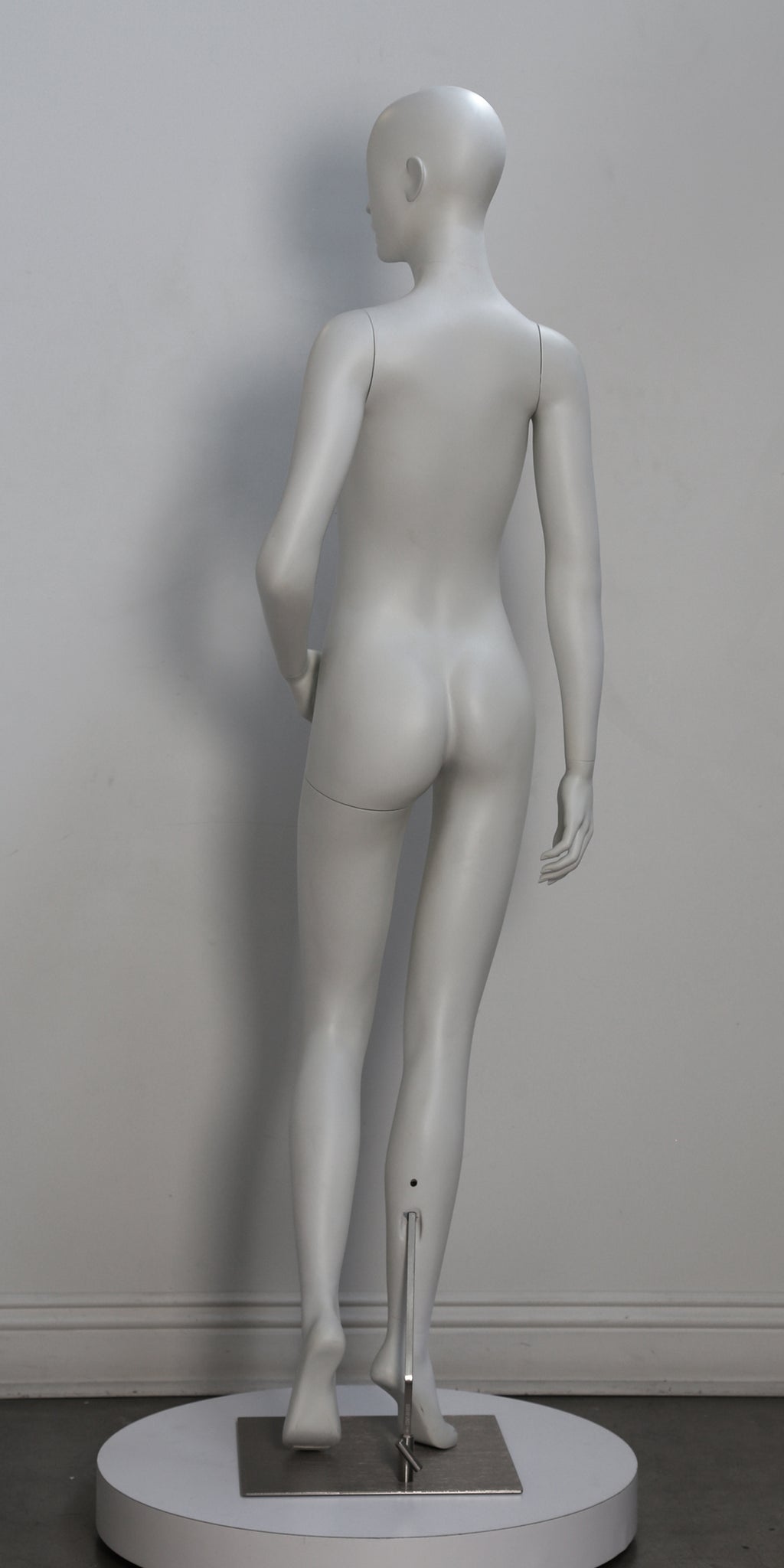 CONT-F2 - Fashion Female Mannequin, Abstract Head