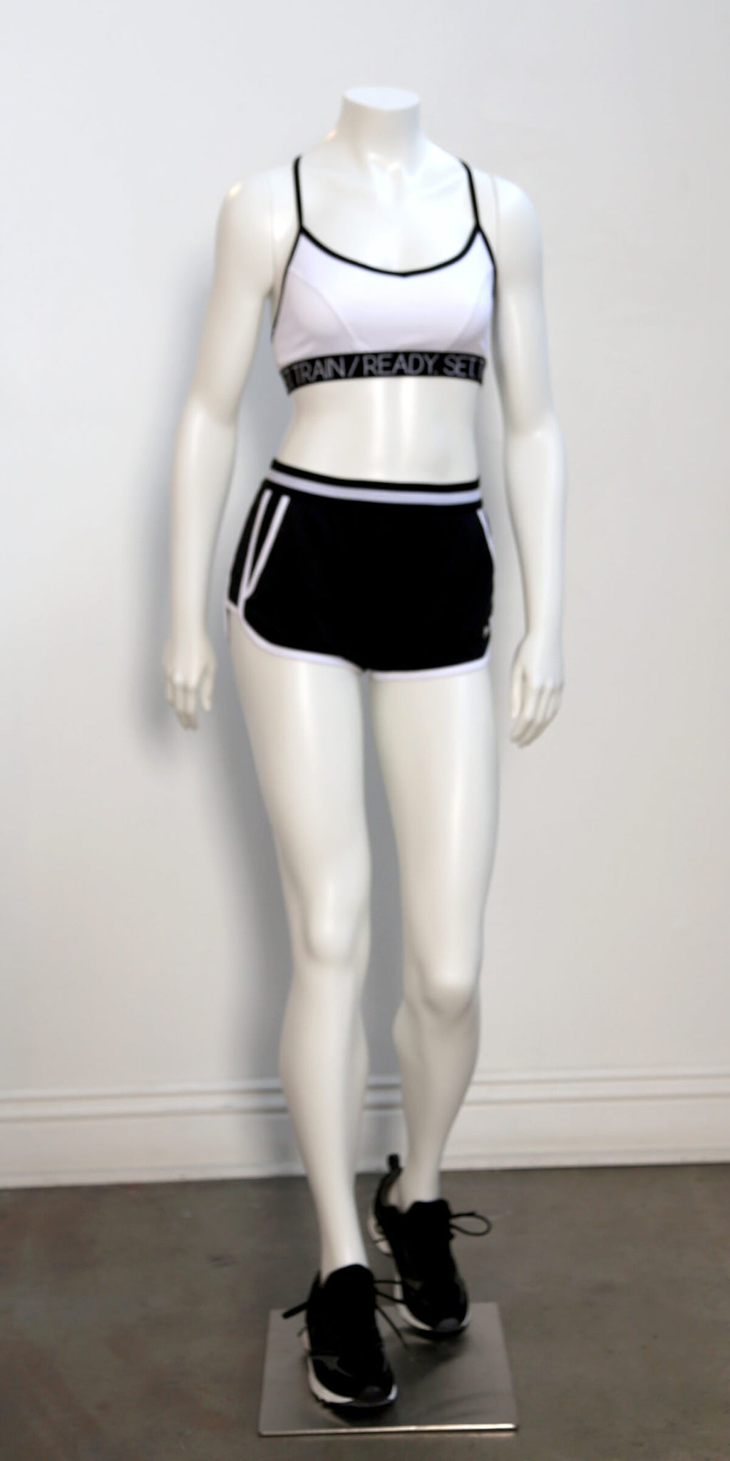 Female Athletic Mannequin, Headless FIT2-F2