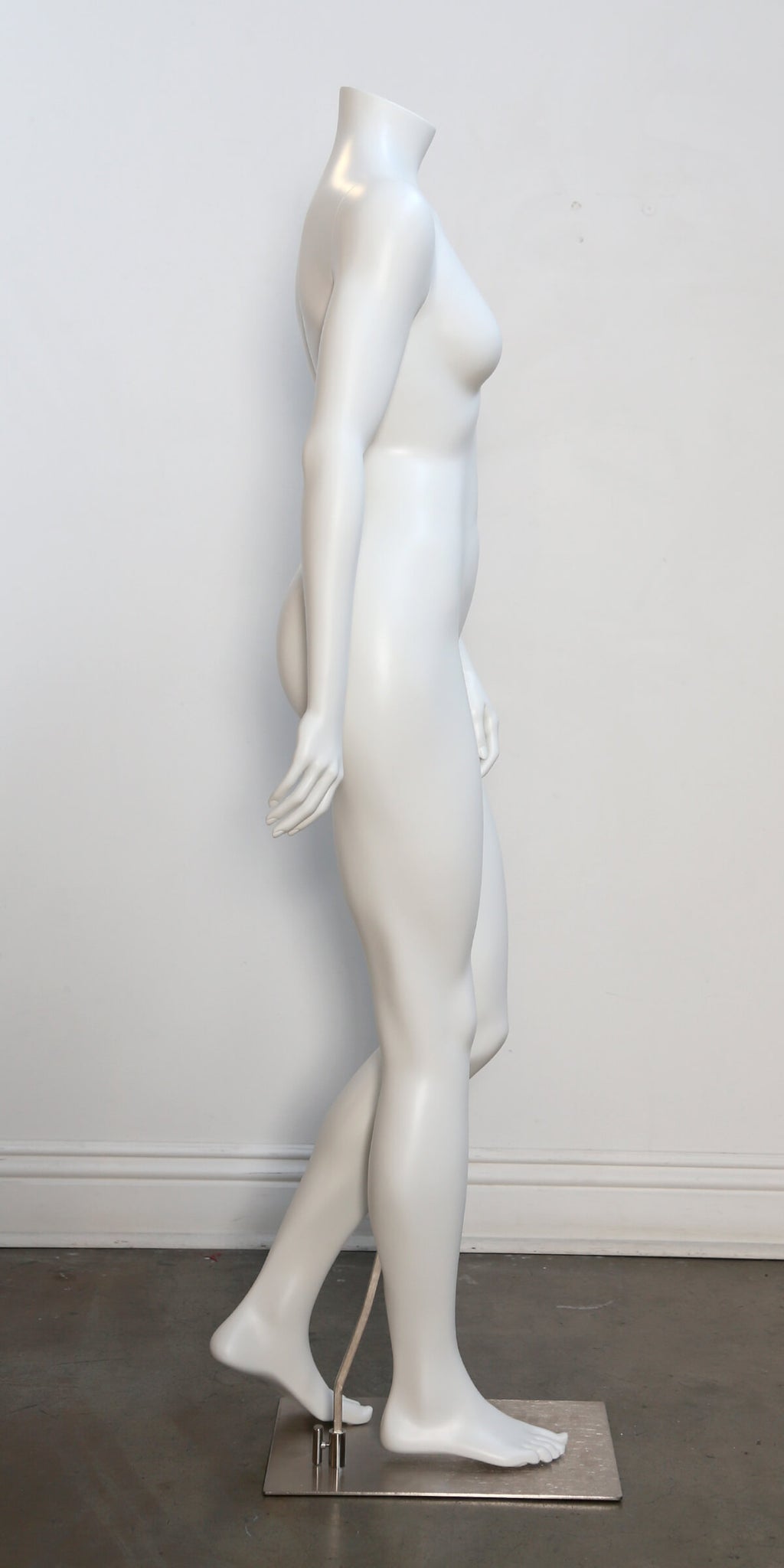 Athletic Female Mannequin, Headless - FIT2